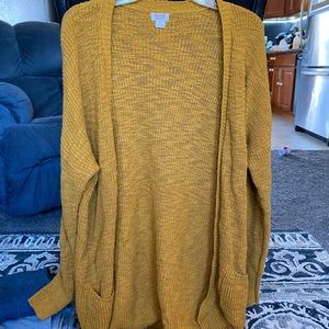 Women’s cardigan